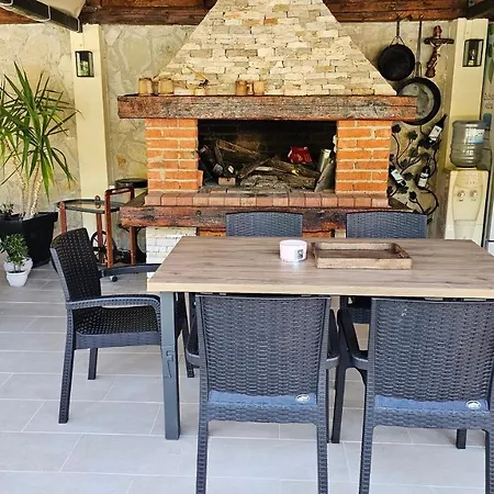 Ferienhaus Natura With Private Pool