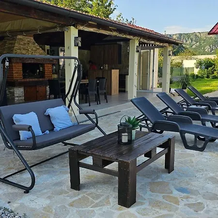 Natura With Private Pool Mostar