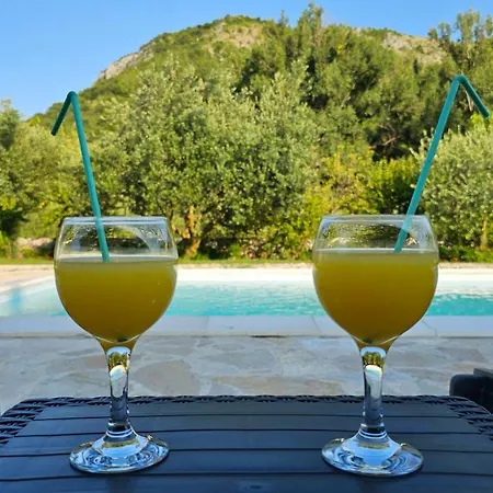 Natura With Private Pool Nyaraló Mostar