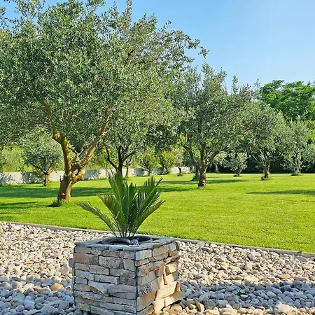 Natura With Private Pool Nyaraló Mostar